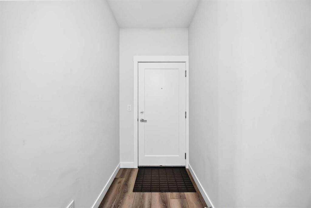 Picture for 409, 30 Walgrove Walk SE