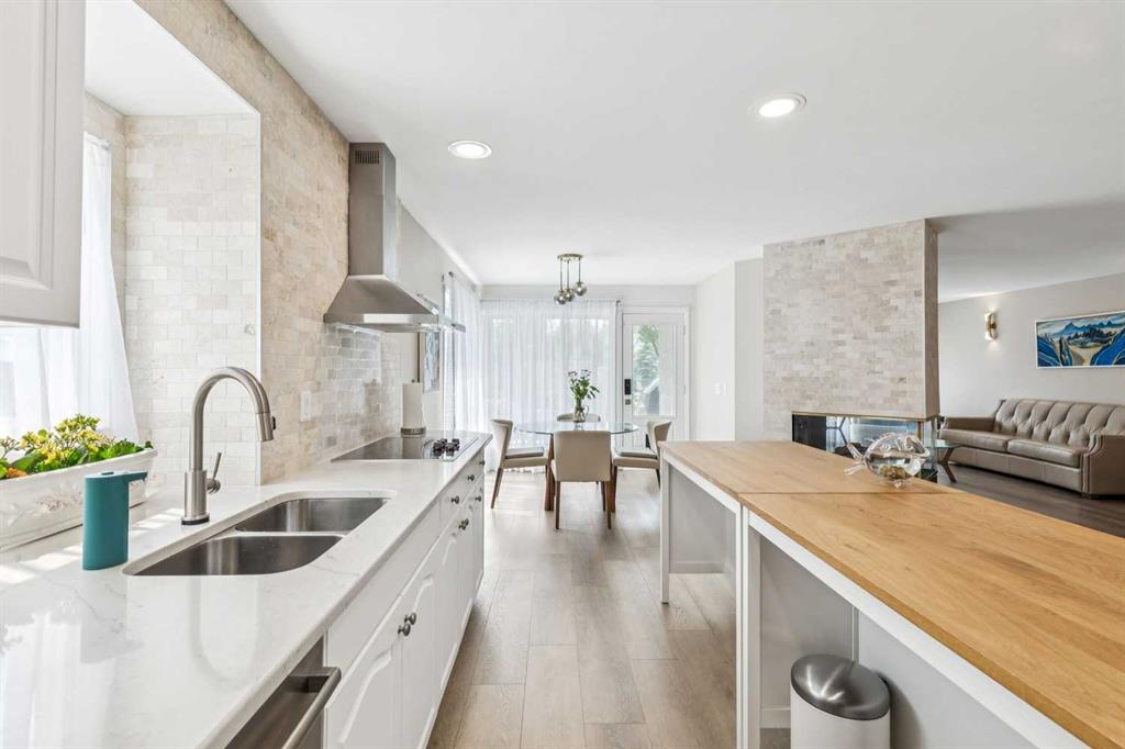Picture for 6991 Christie Briar Manor SW