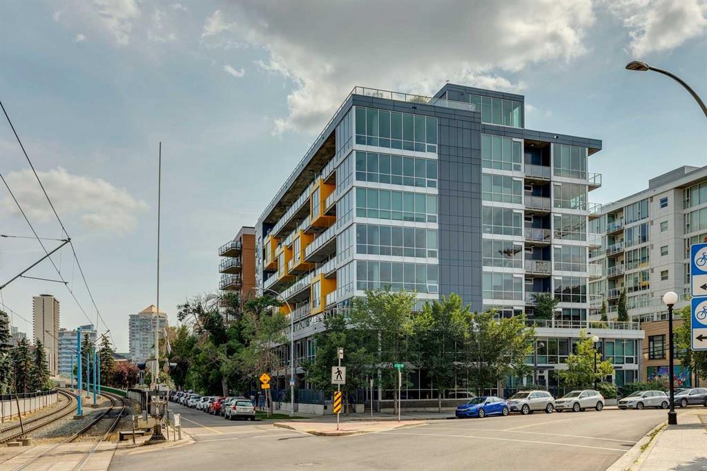 Picture for 709, 235 9A Street NW
