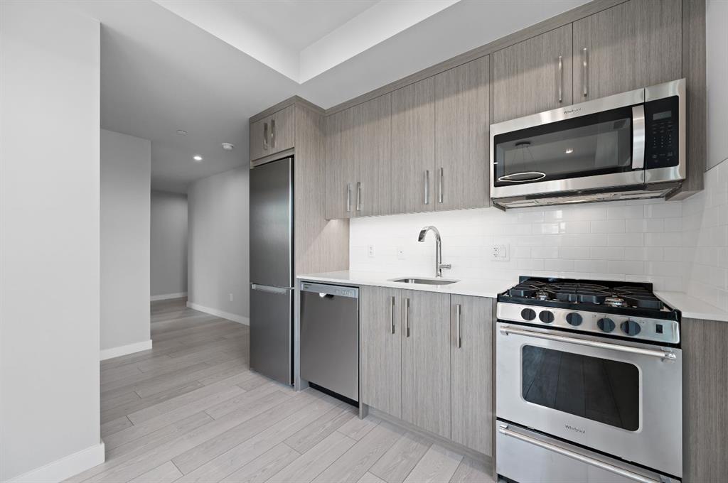 Picture for 841, 110 18A Street NW