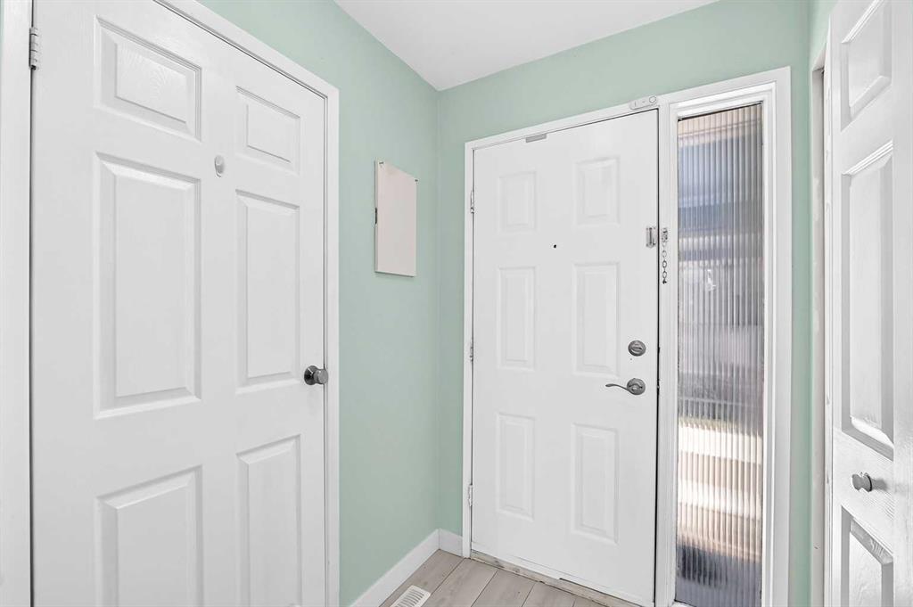 Picture for 1, 208 Grier Terrace NE