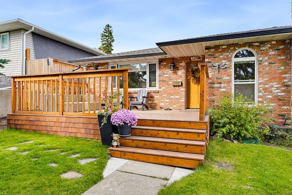Picture for 716 Seymour Avenue SW