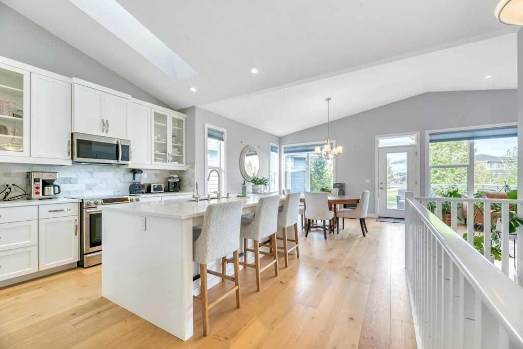 Picture for 32 Walden Place SE
