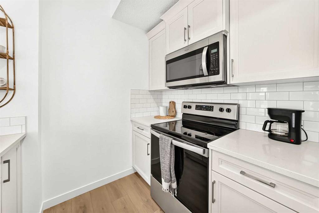Picture for 802, 250 Fireside View 