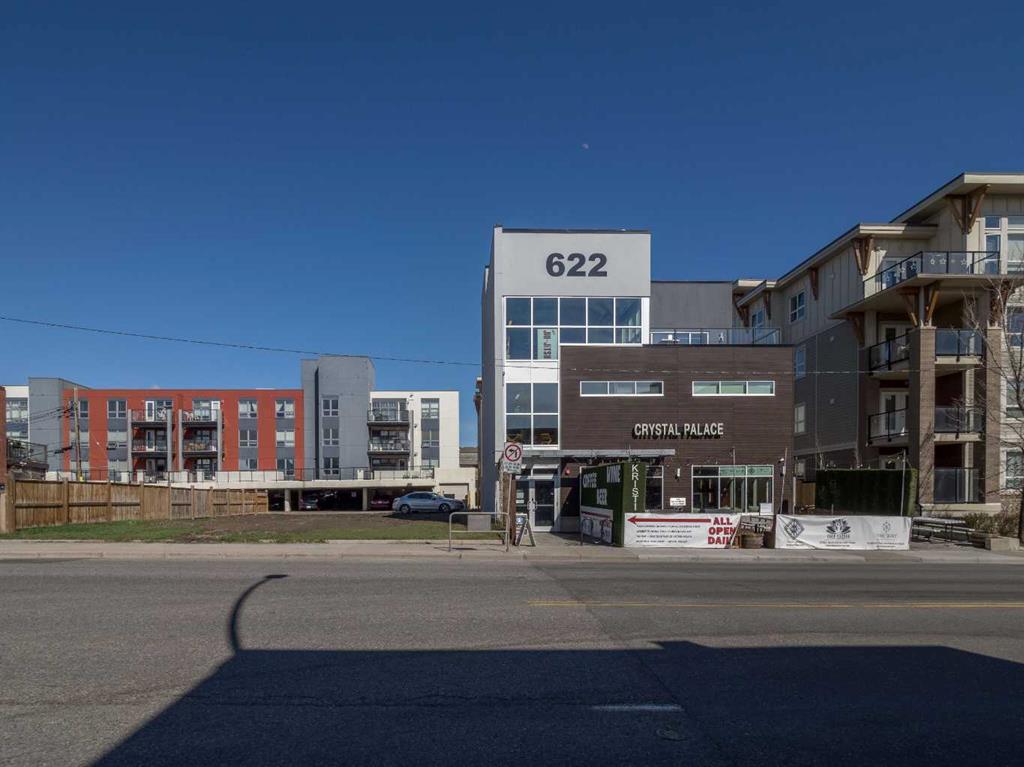 Picture for 622 Edmonton Trail NE