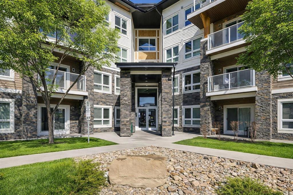 Picture for 2117, 240 Skyview Ranch Road NE