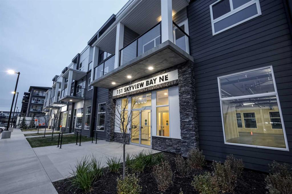 Picture for 2226, 151 Skyview Bay NE