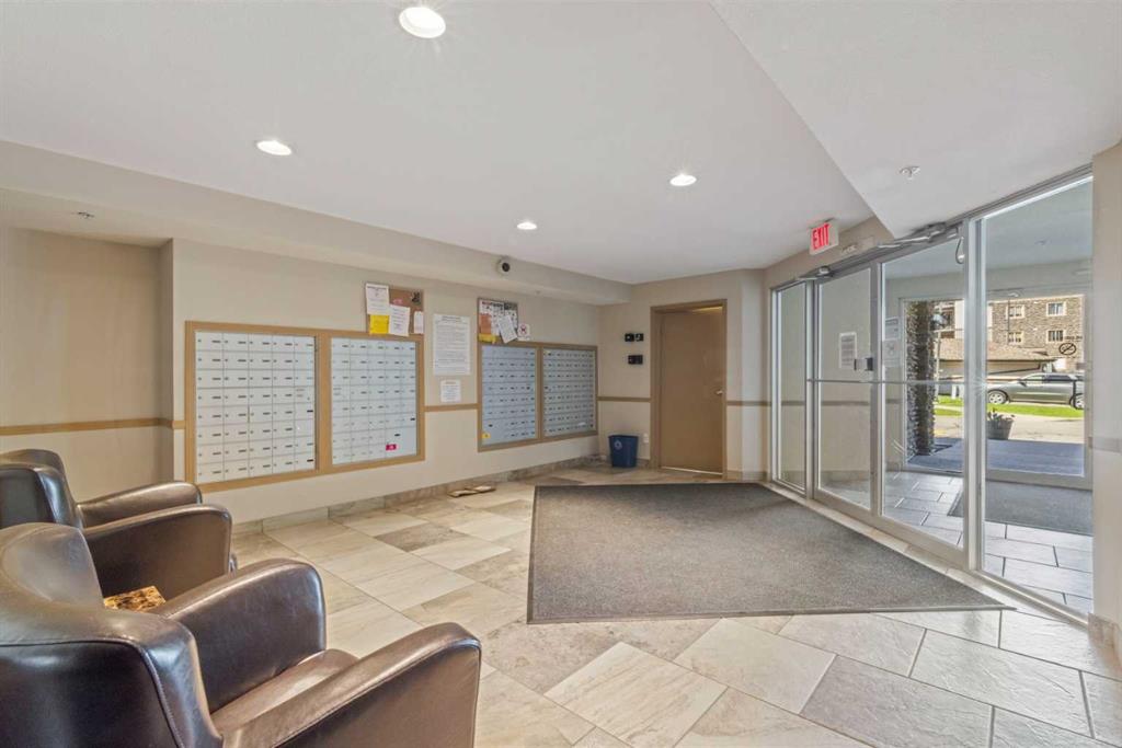 Picture for 2431, 8 Bridlecrest Drive SW