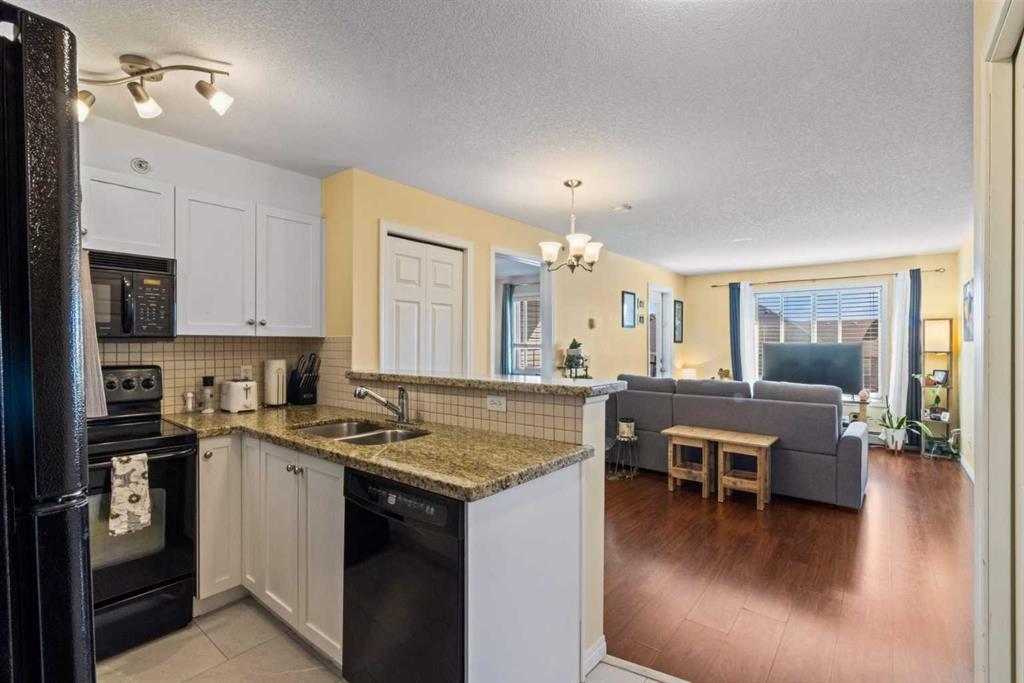 Picture for 2431, 8 Bridlecrest Drive SW