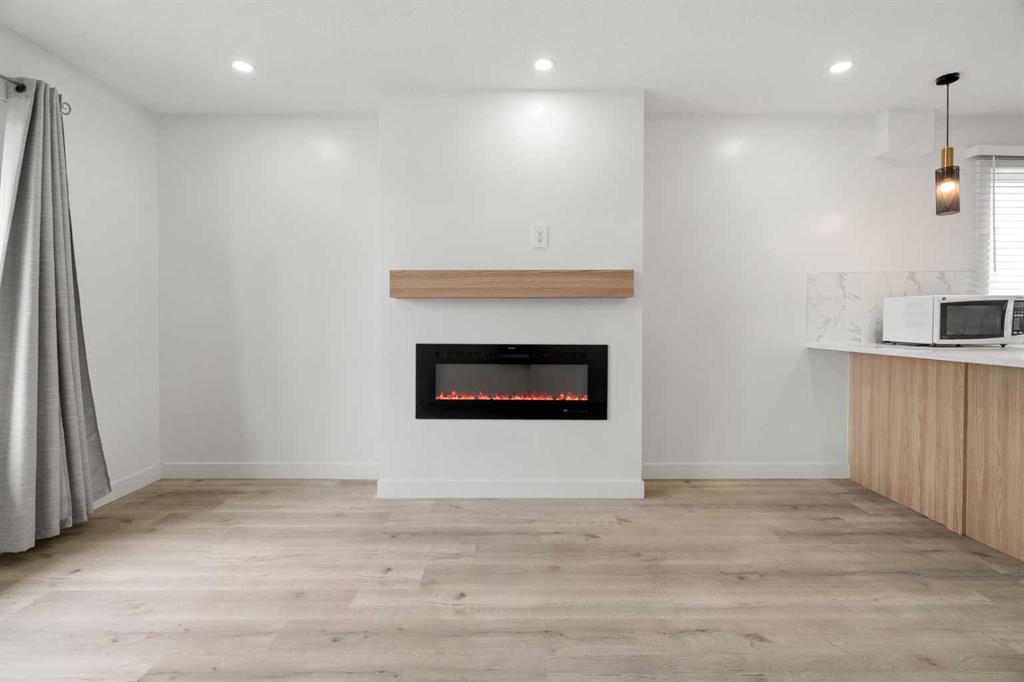 Picture for 424 Penbrooke Crescent SE