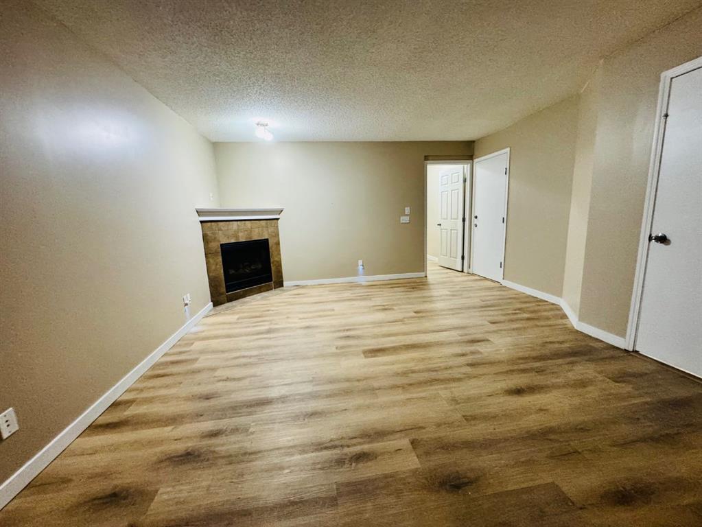 Picture for 184 TARALAKE Terrace NE