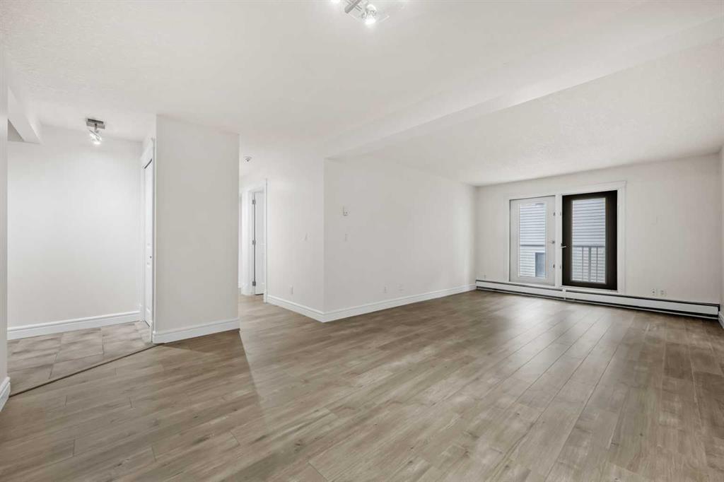 Picture for 207, 2010 35 Avenue SW