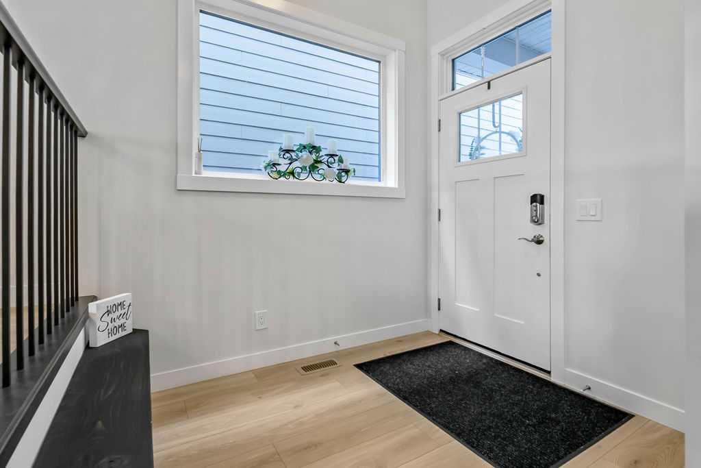 Picture for 100 Cranbrook Gardens SE