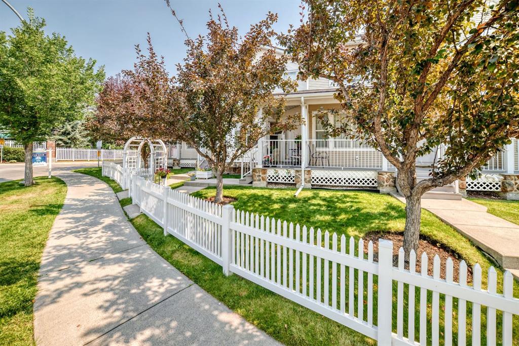 Picture for 38 Country Village Landing NE