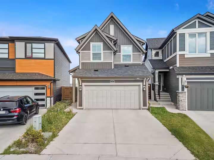 Picture for 180 Howse Crescent NE