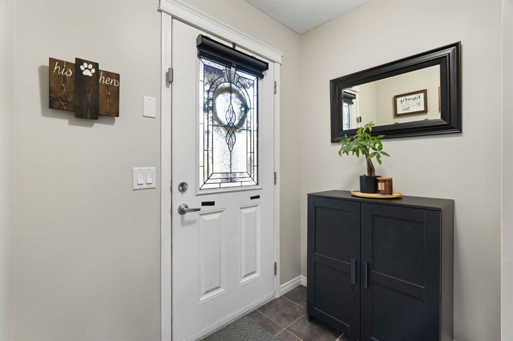 Picture for 70 Walden Manor SE