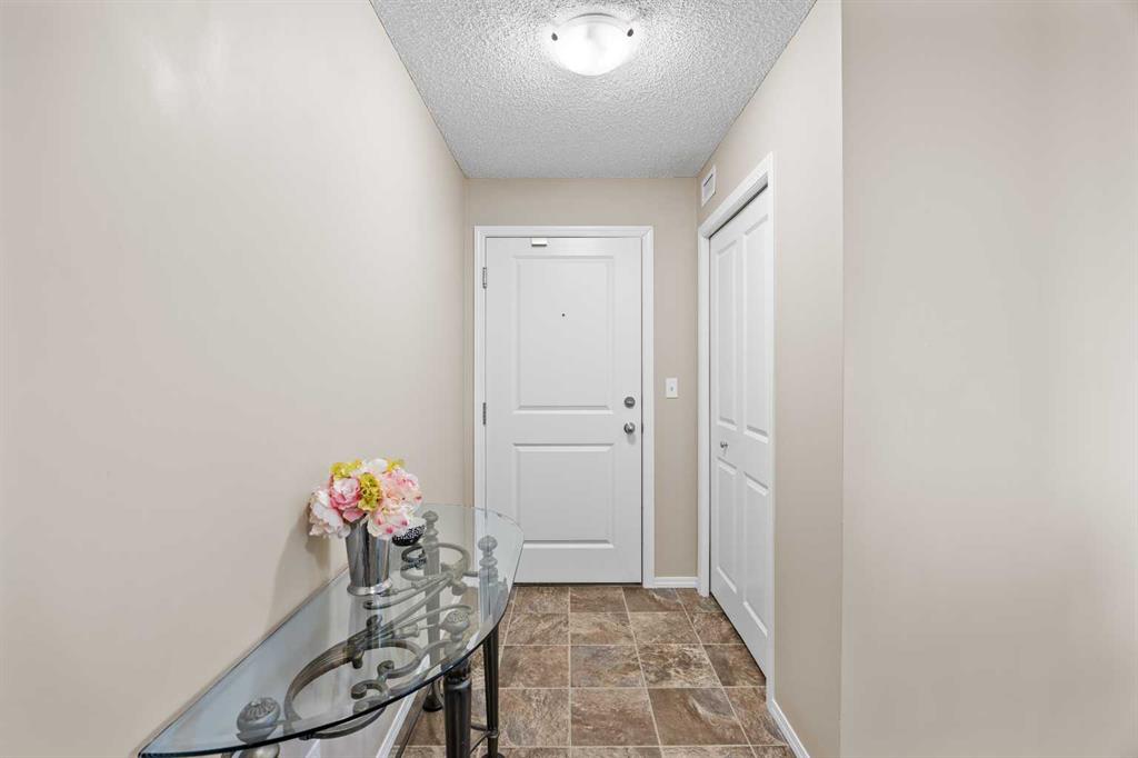 Picture for 324, 195 Kincora Glen Road NW