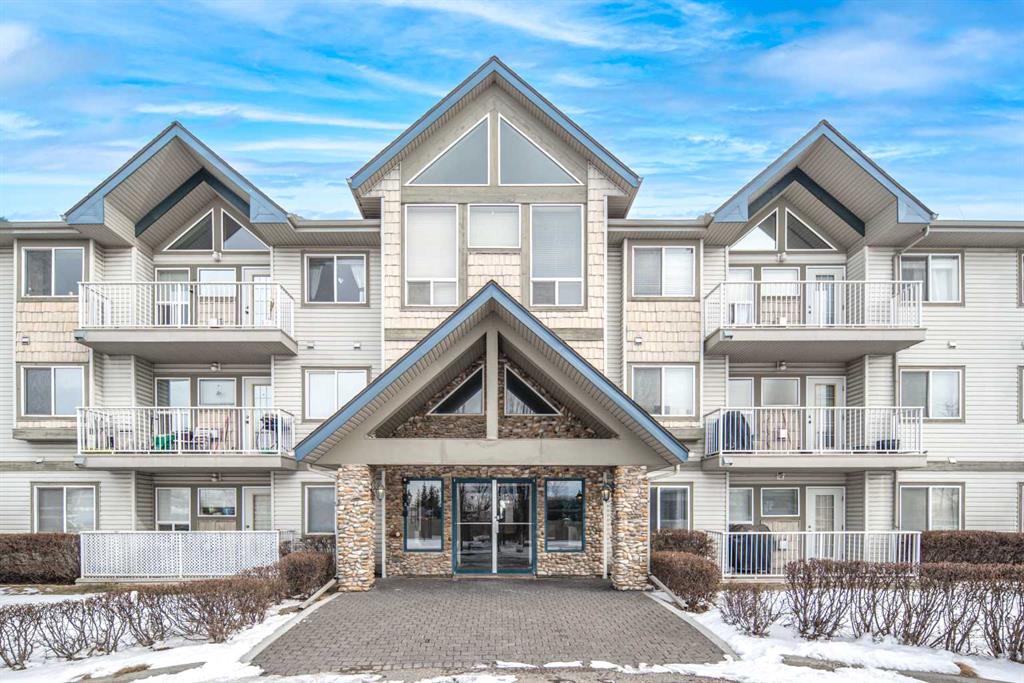 Picture for 313, 7 Harvest Gold Manor NE