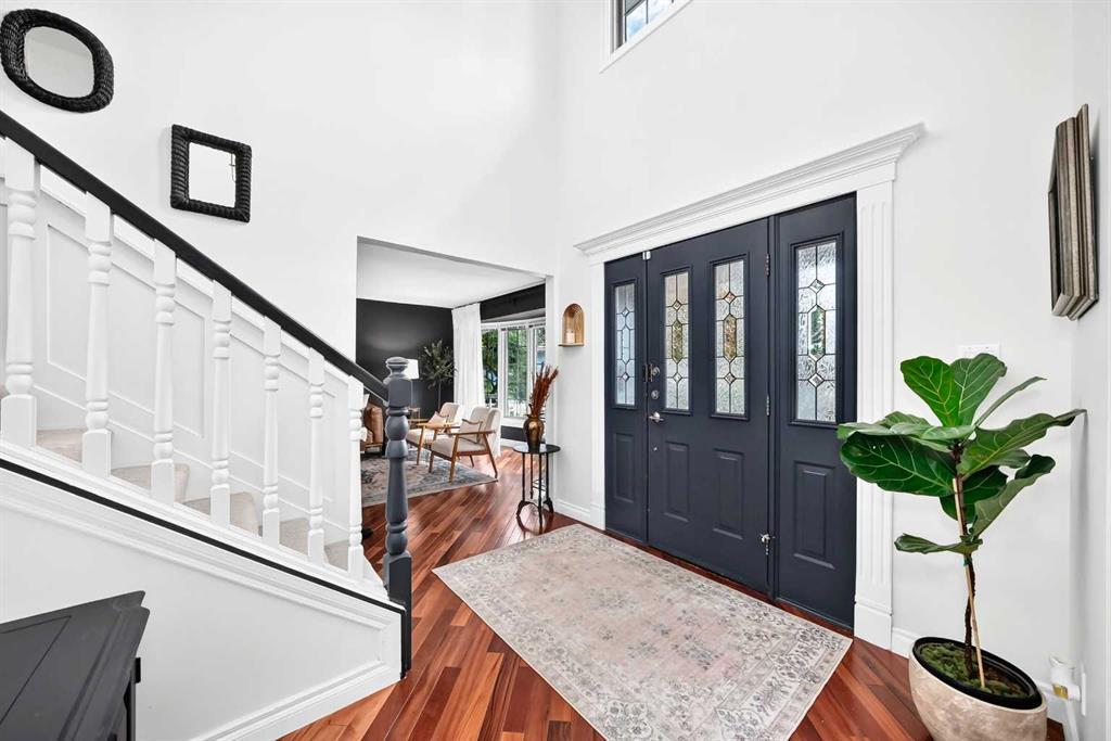 Picture for 28 Woodmont Place SW