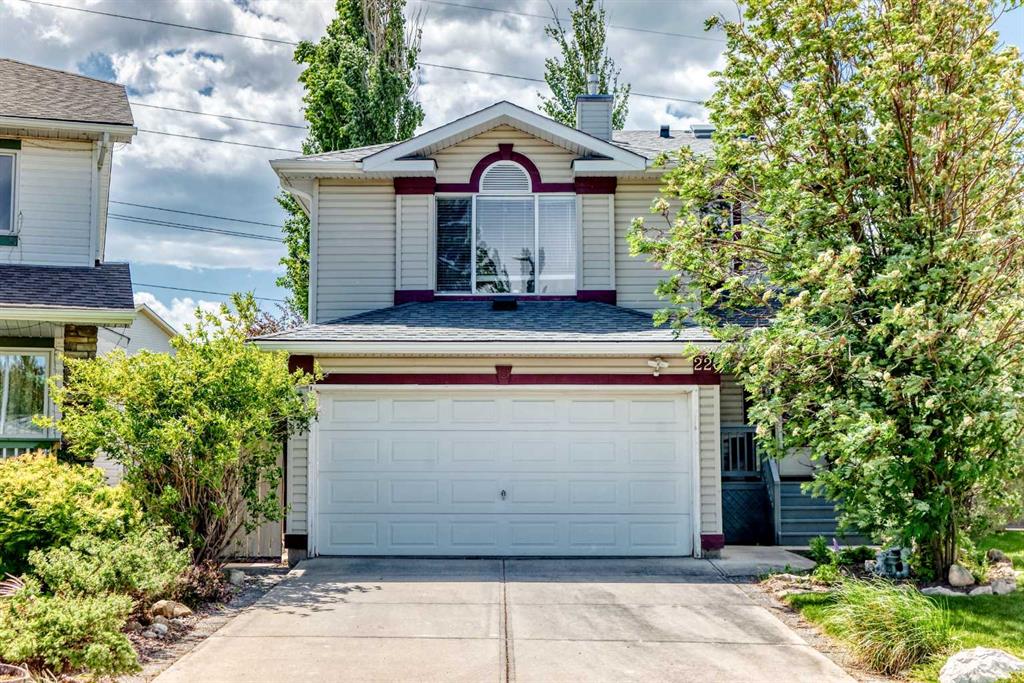 Picture for 220 Shawbrooke Manor SW