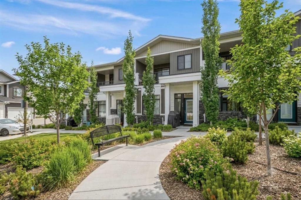 Picture for 210 Crestbrook Common SW