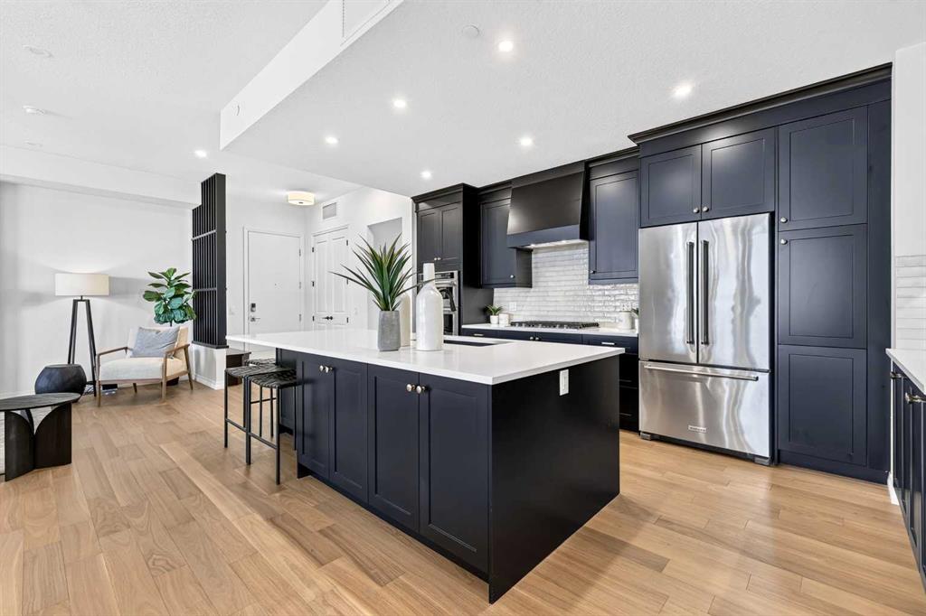 Picture for 301, 130 Marina Cove SE