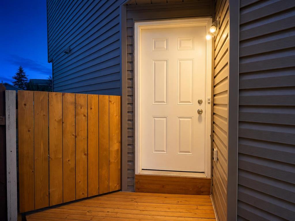 Picture for 33 Martindale Court NE