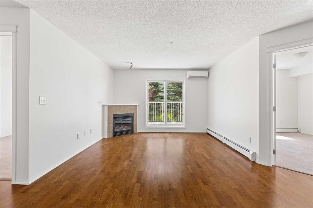 Picture for 2106, 43 Country Village Lane NE