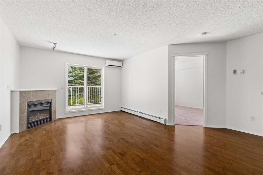 Picture for 2106, 43 Country Village Lane NE