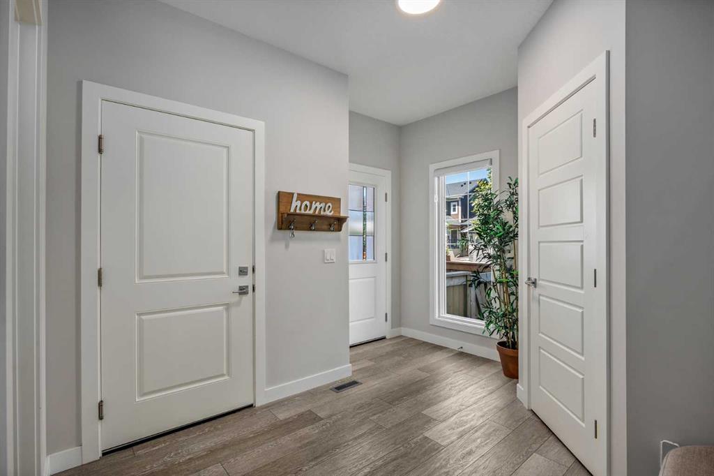 Picture for 225 Buckskin Way 