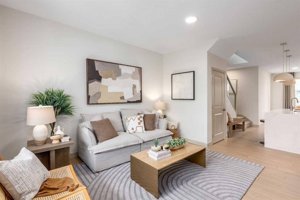Picture for 404 Creekside Drive SW