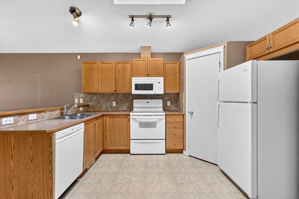Picture for 342 Prestwick Circle SE