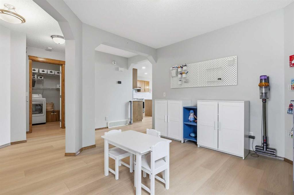 Picture for 38 Chapman Close SE