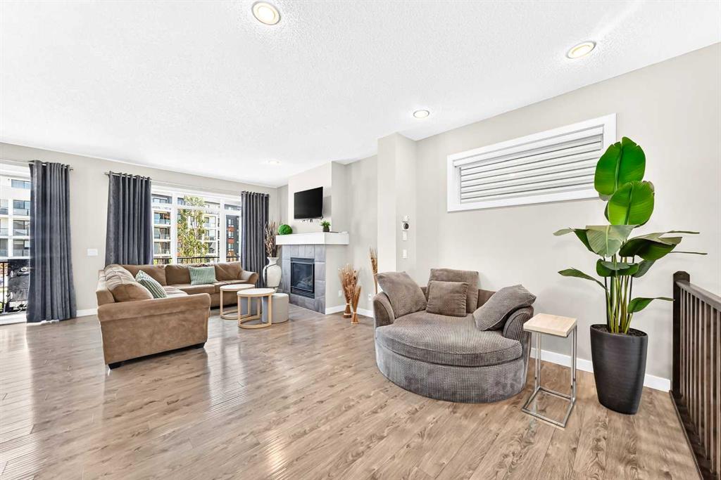 Picture for 47 SAGE BLUFF Mews NW