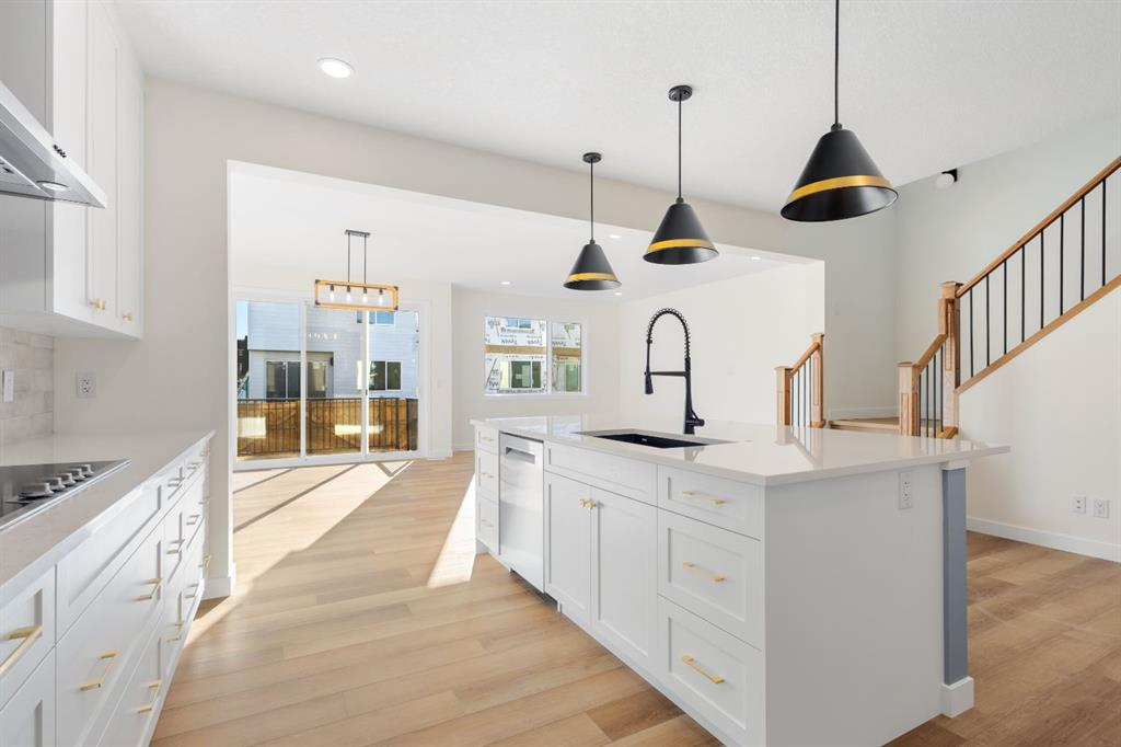 Picture for 53 Versant Point SW