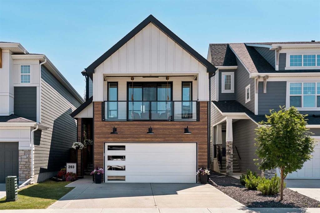 Picture for 203 Cranbrook Park SE