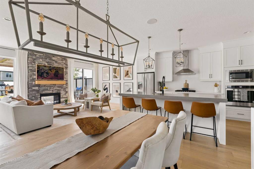 Picture for 203 Cranbrook Park SE