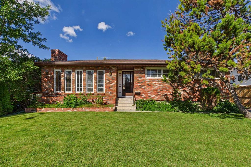 Picture for 5 Chisholm Crescent NW