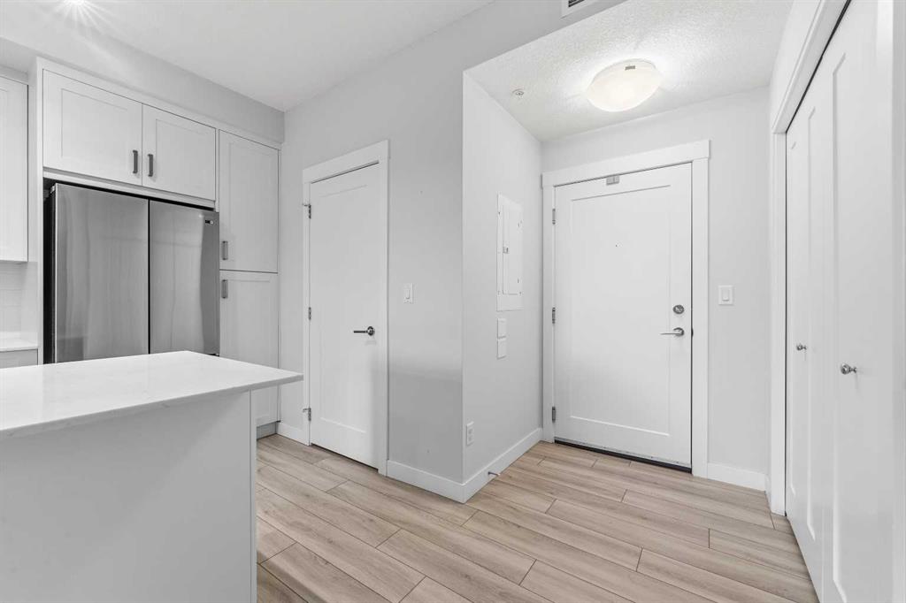 Picture for 107, 500 Auburn Meadows Common SE