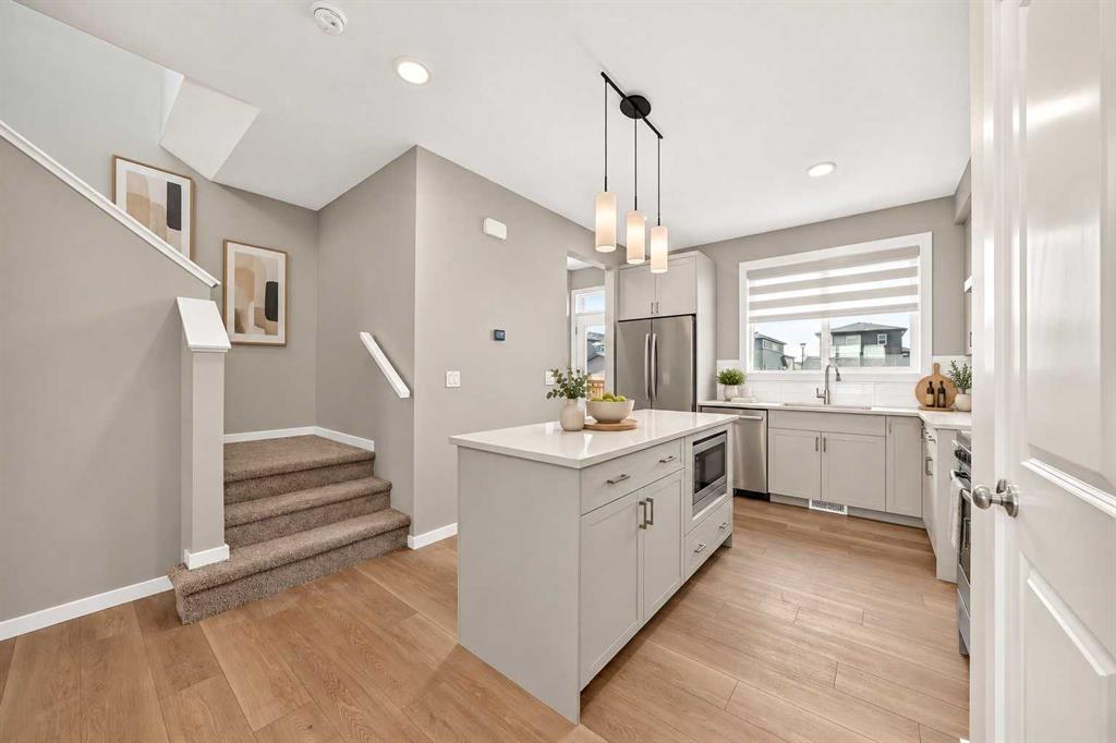 Picture for 668 Savanna Drive NE