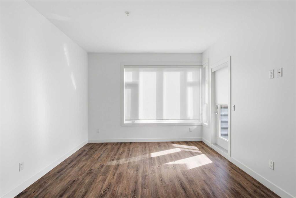 Picture for 209, 1720 10 Street SW