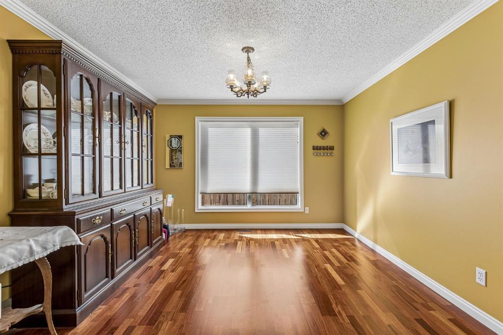 Picture for 19 Woodbrook Road SW