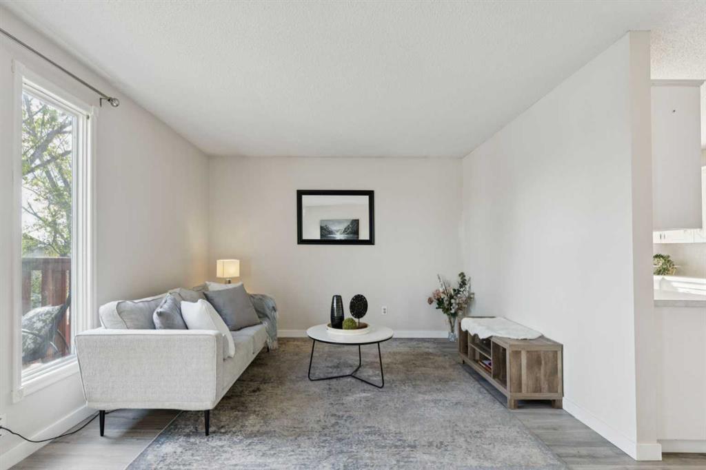 Picture for 1121 Berkley Drive NW