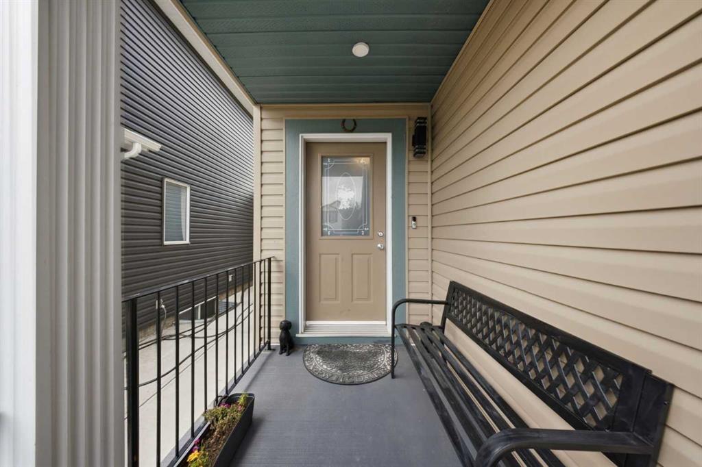 Picture for 19 MARTHA'S MEADOW Close 
