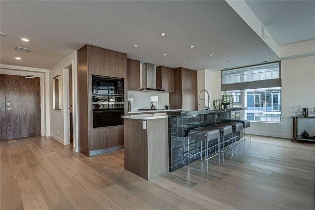 Picture for 501, 128 Waterfront Court SW