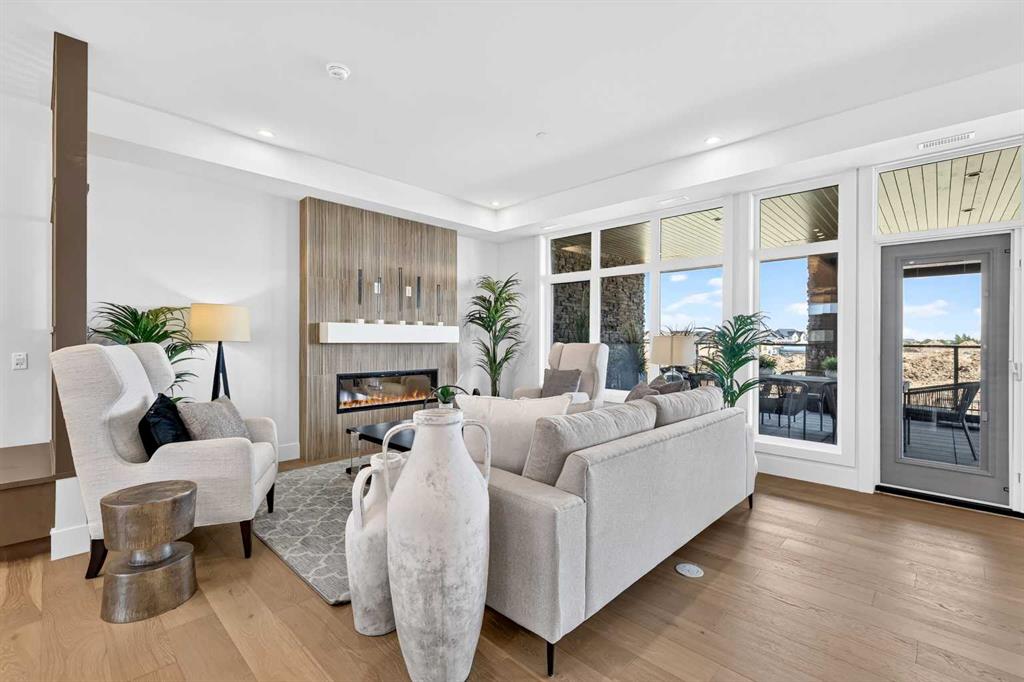 Picture for 202, 140 Marina Cove SE