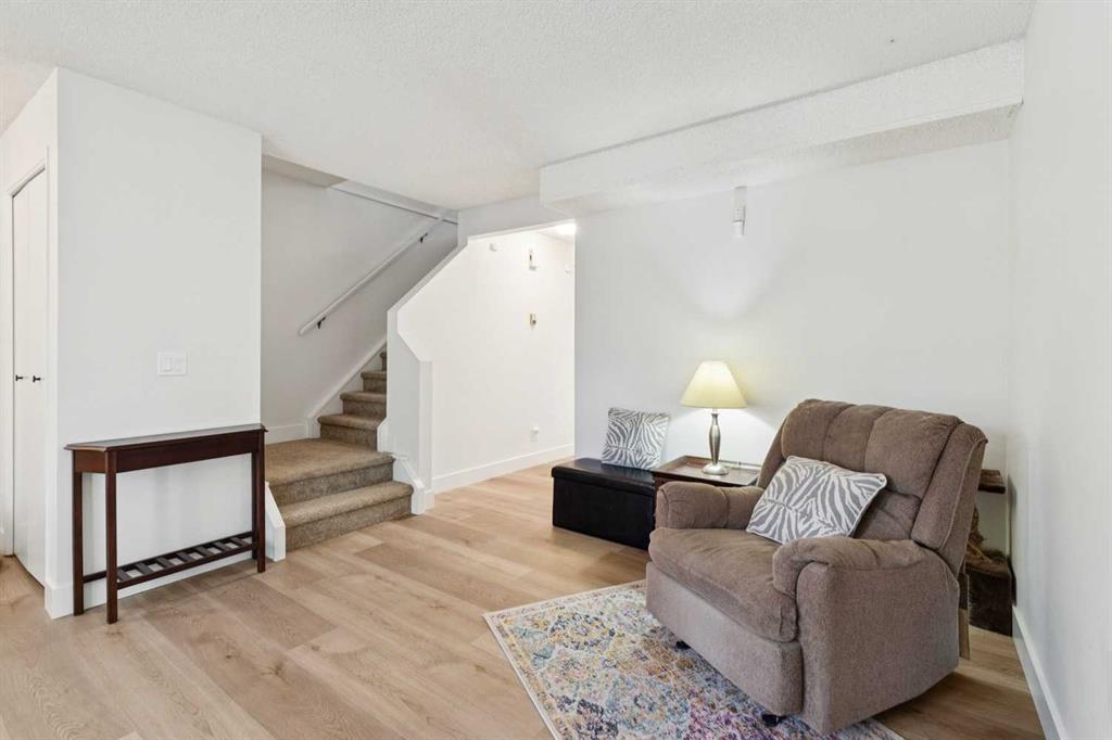 Picture for 91 Deerfield Drive SE