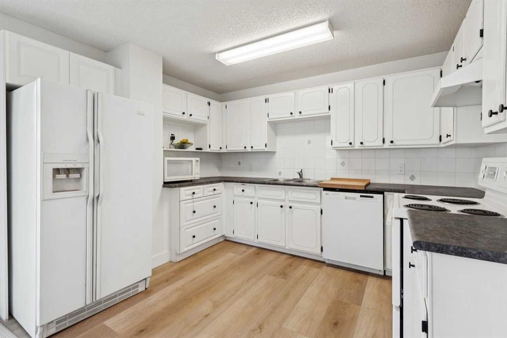 Picture for 91 Deerfield Drive SE