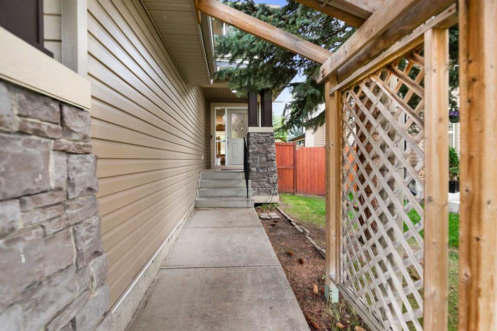 Picture for 49 Panamount Rise NW