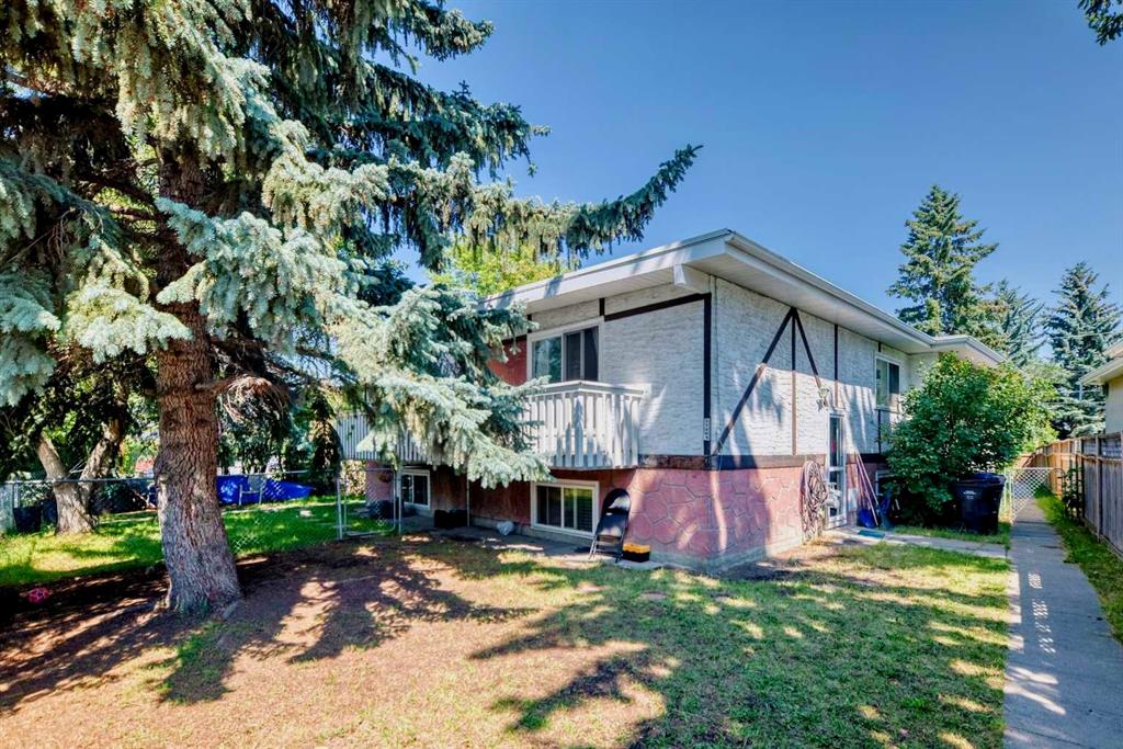 Picture for 7726 &amp; 7728 34 Avenue NW